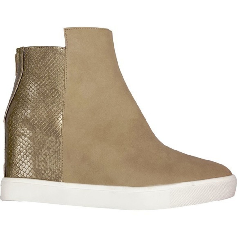 Matisse Coconut Turning hidden Wedge Sneaker in natural tan beige size 7, 7.5